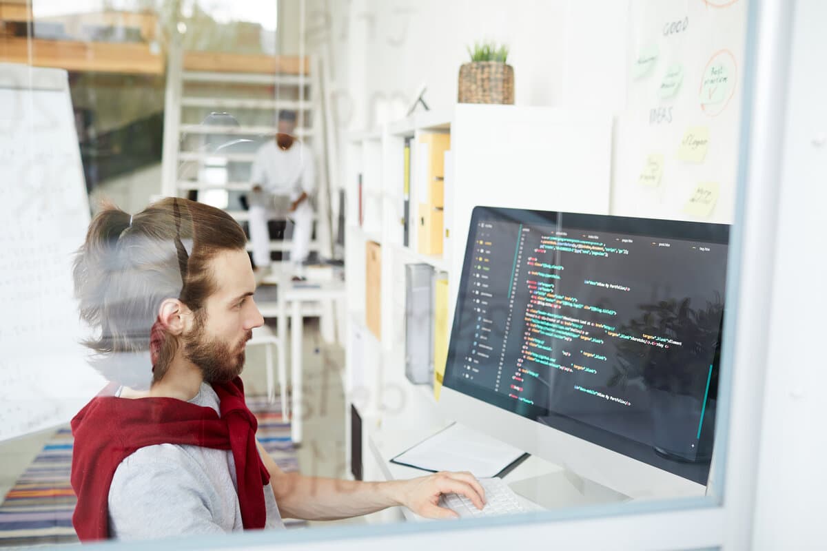 Como integrar o suporte B2B com o CRM que já usa via API